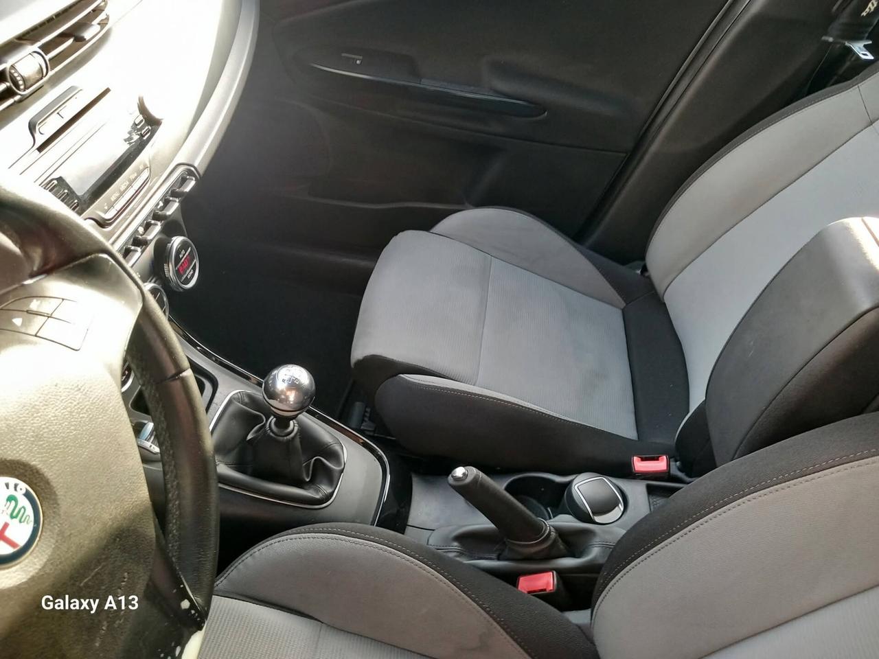 Alfa Romeo Giulietta 1.4 Turbo 120 CV Distinctive