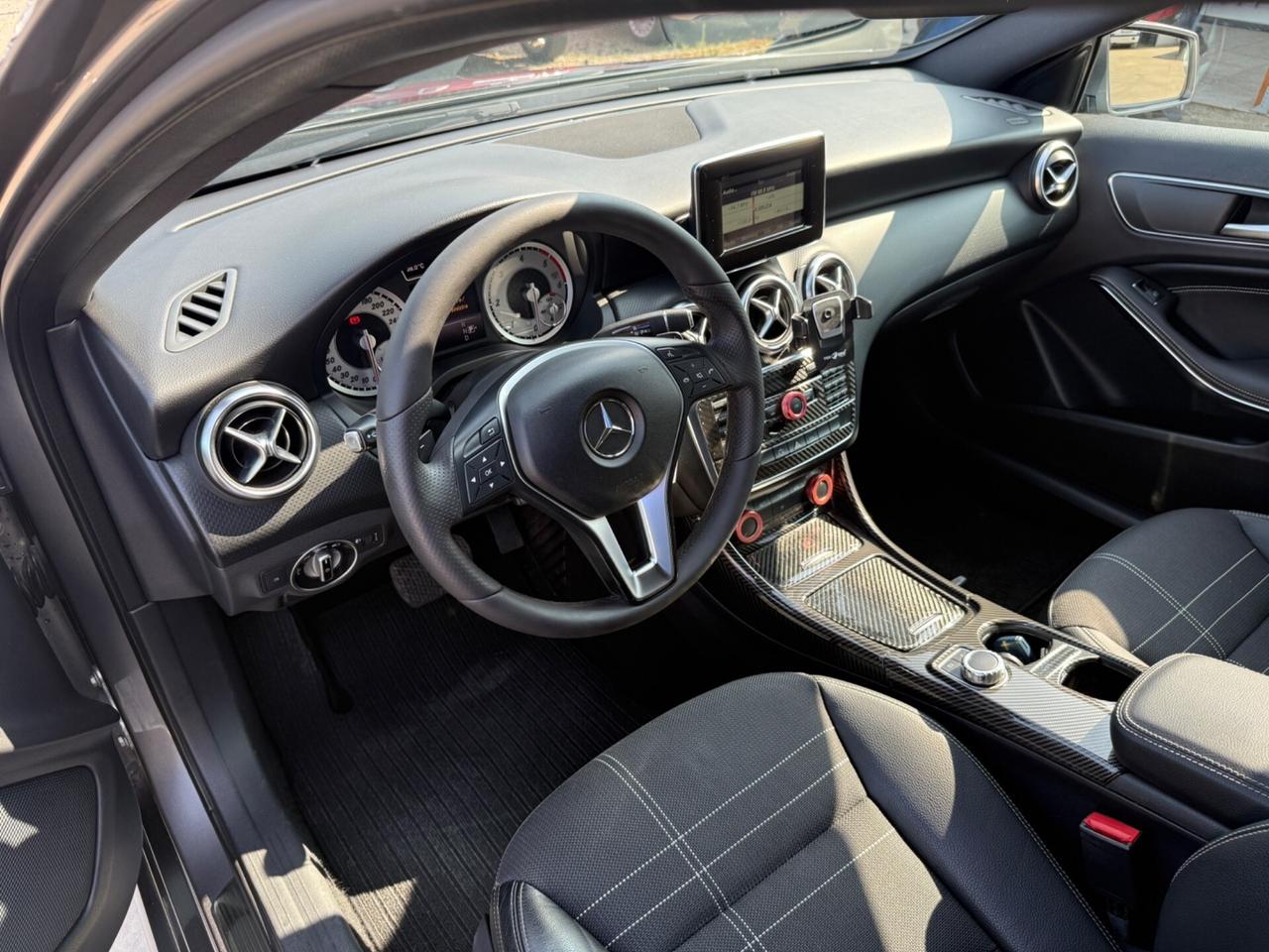 Mercedes-benz A 180 A 200 CDI Automatic Sport