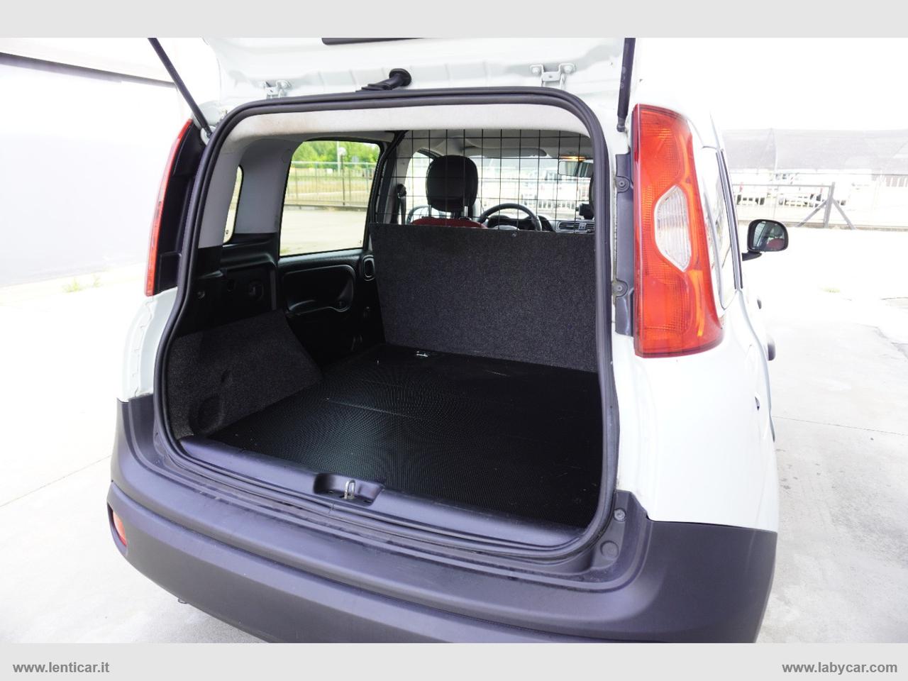 FIAT Panda 1.0 GSE S&S Hybrid Pop Van 2 p.ti