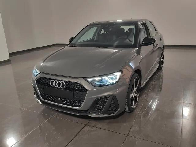 Audi A1 SPB 30 TFSI S tronic line edition KM 0
