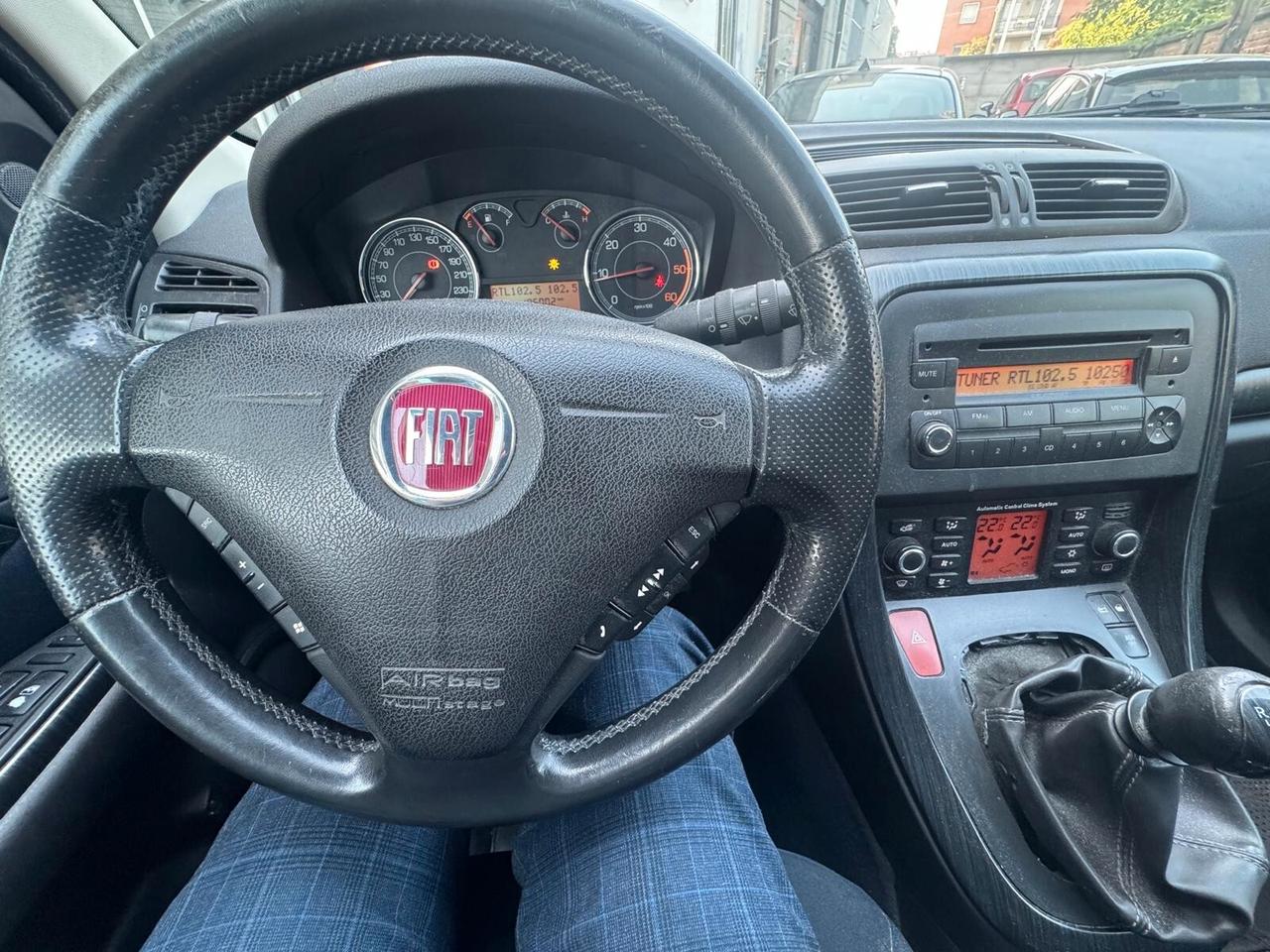 Fiat Croma 1.9 Multijet Emotion