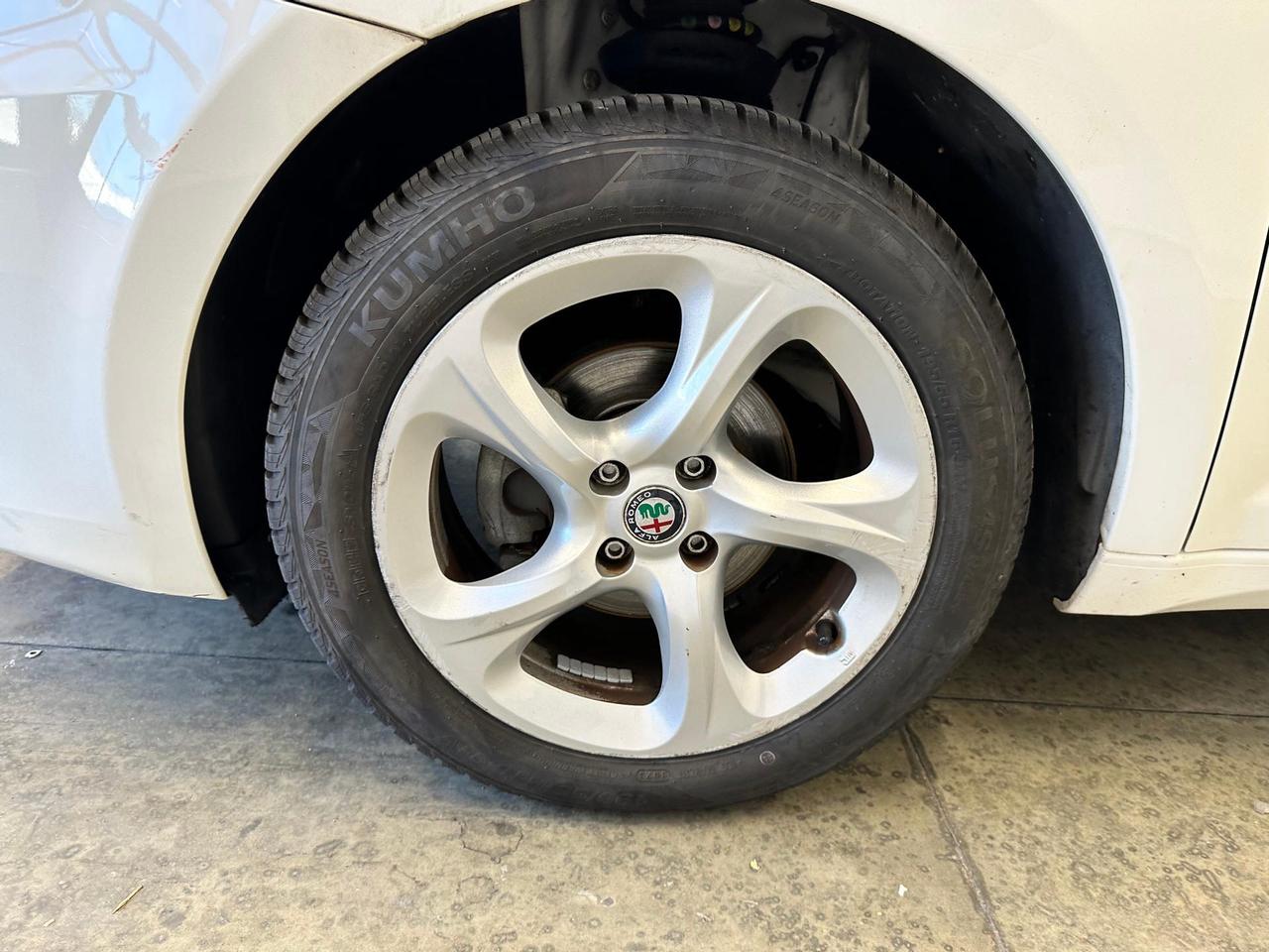 Alfa Romeo MiTo 1.4 Super 78cv