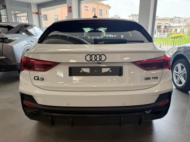 AUDI Q3 SPB 35 TDI S tronic Identity Black