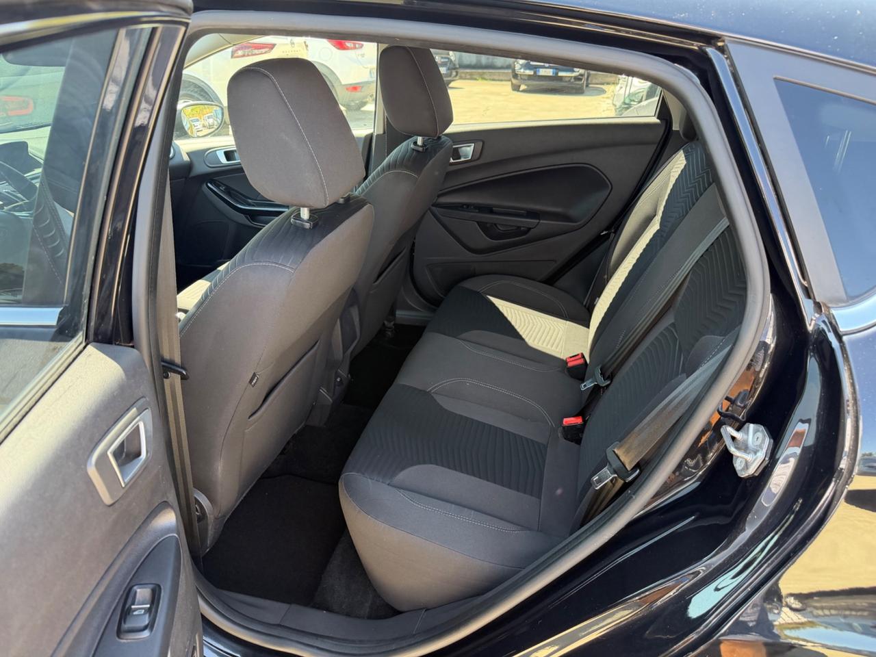 Ford Fiesta 1.5 TDCI 75CV TITANIUM/ 111.000km