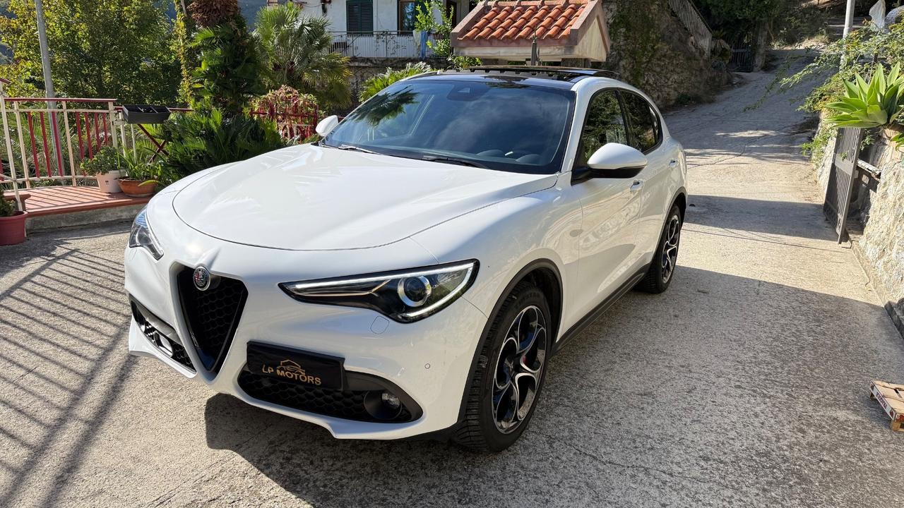 Alfa Romeo Stelvio 2.2 Turbodiesel 190 CV AT8 Q4 Sprint