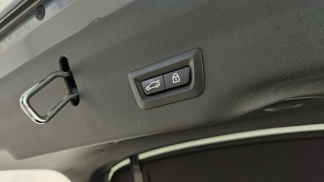 BMW Serie 6 G32 2017 Gran Turismo - 630d Gran Turismo xdrive Msport 265cv auto