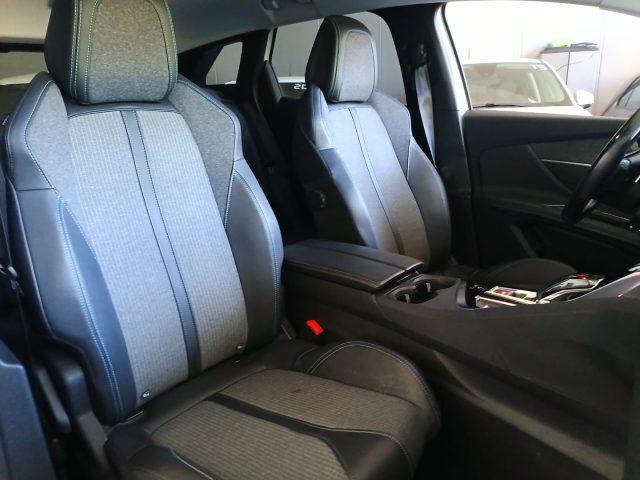 PEUGEOT 3008 BlueHDi 130 S&S EAT8 Allure Pack AUTOCARRO N1