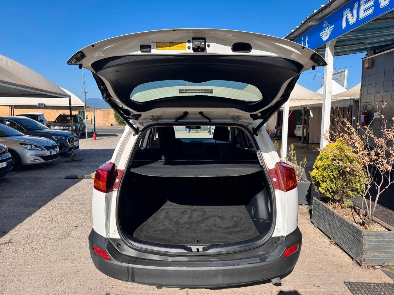 Toyota RAV4 2.0 D-4D 2WD Active