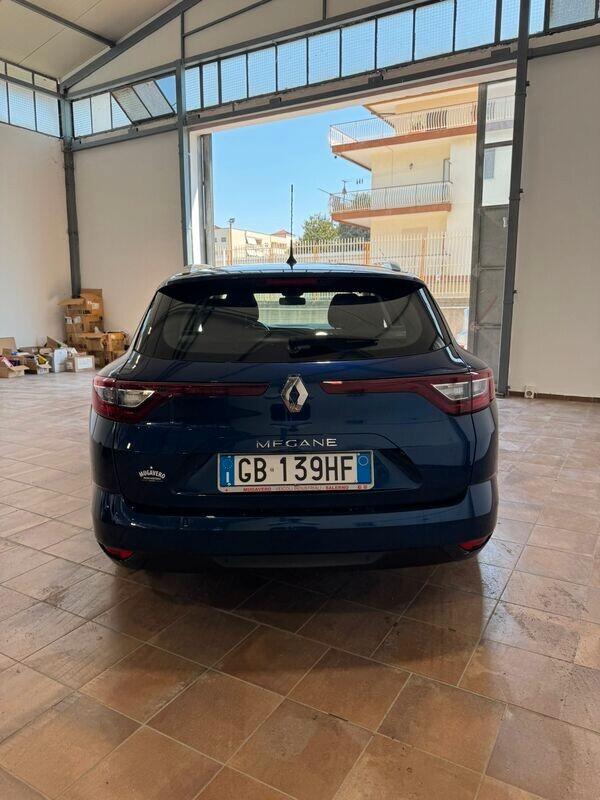 RENAULT MEGANE 1.5 SW AUTOMAT. AUTOCARRO