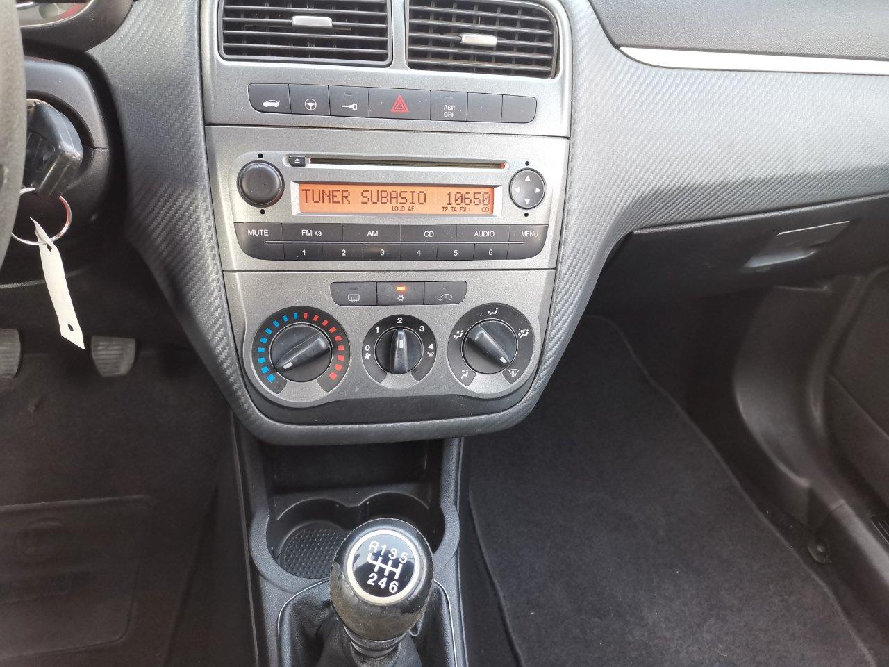 Fiat Grande Punto 3 Porte Grande Punto 1.3 mjt Dynamic 90cv LEGGI