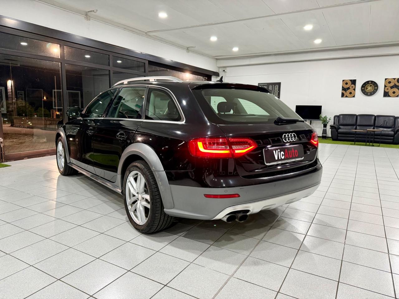 Audi A4 allroad 2.0 TDI 177 CV S tronic Business Plus