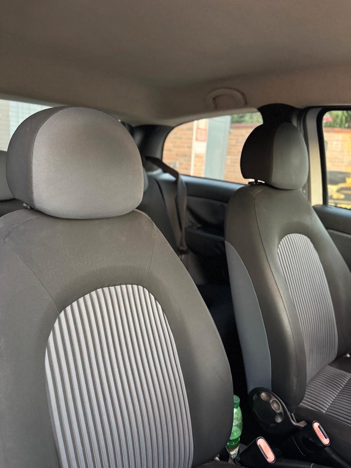 Lancia Ypsilon 1.2 Argento