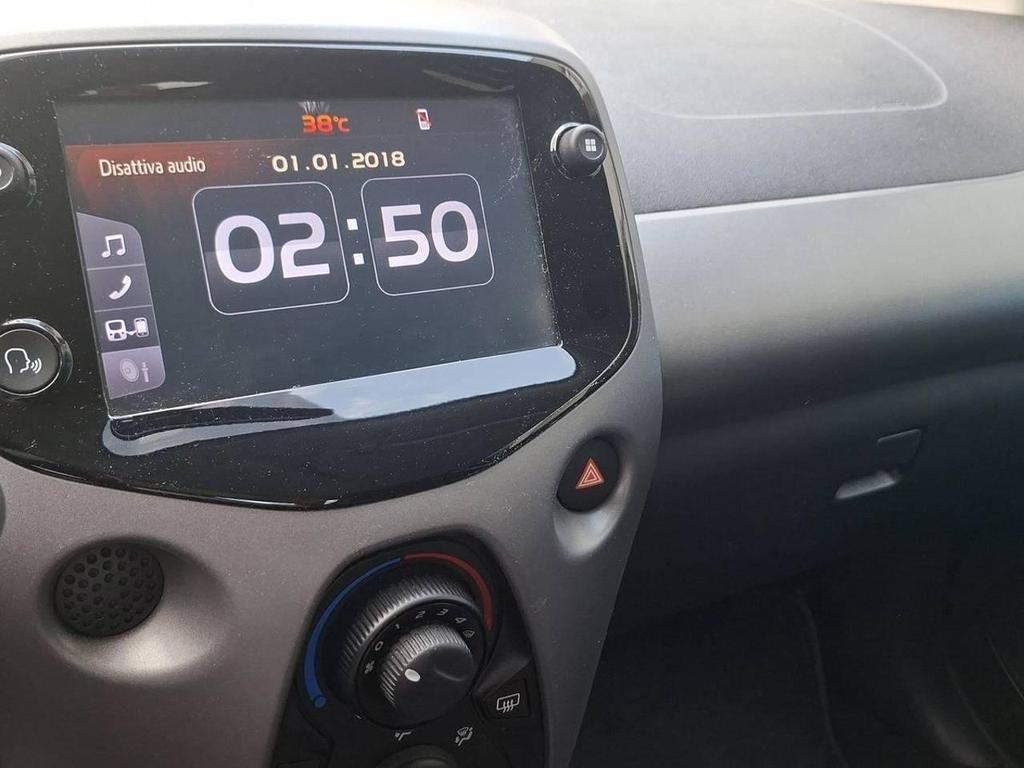 Toyota Aygo 5 Porte 1.0 VVT-i x-fun