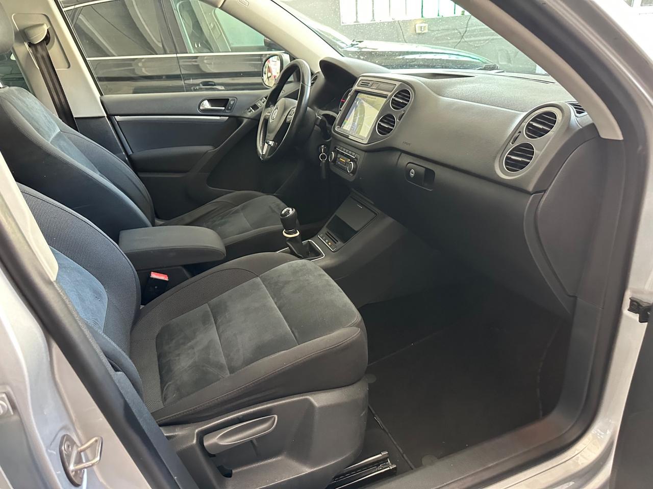 Volkswagen Tiguan 2.0 TDI Plus 140 CV Sport & Style BlueMotion Tech.
