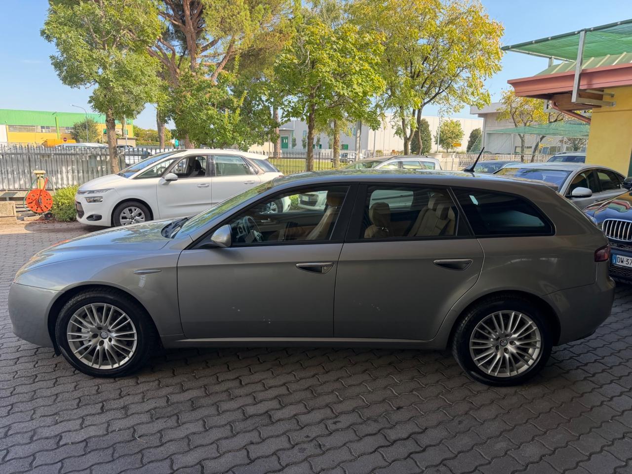 Alfa Romeo 159 2.0 JTDm Sportwagon Distinctive