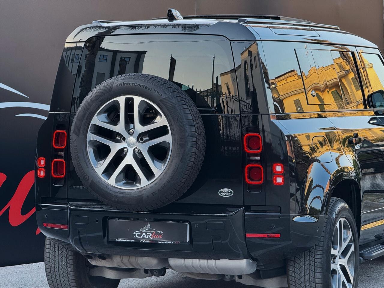 Land Rover Defender 110 3.0d i6 X-Dyn HSE 250CV 7 POSTI