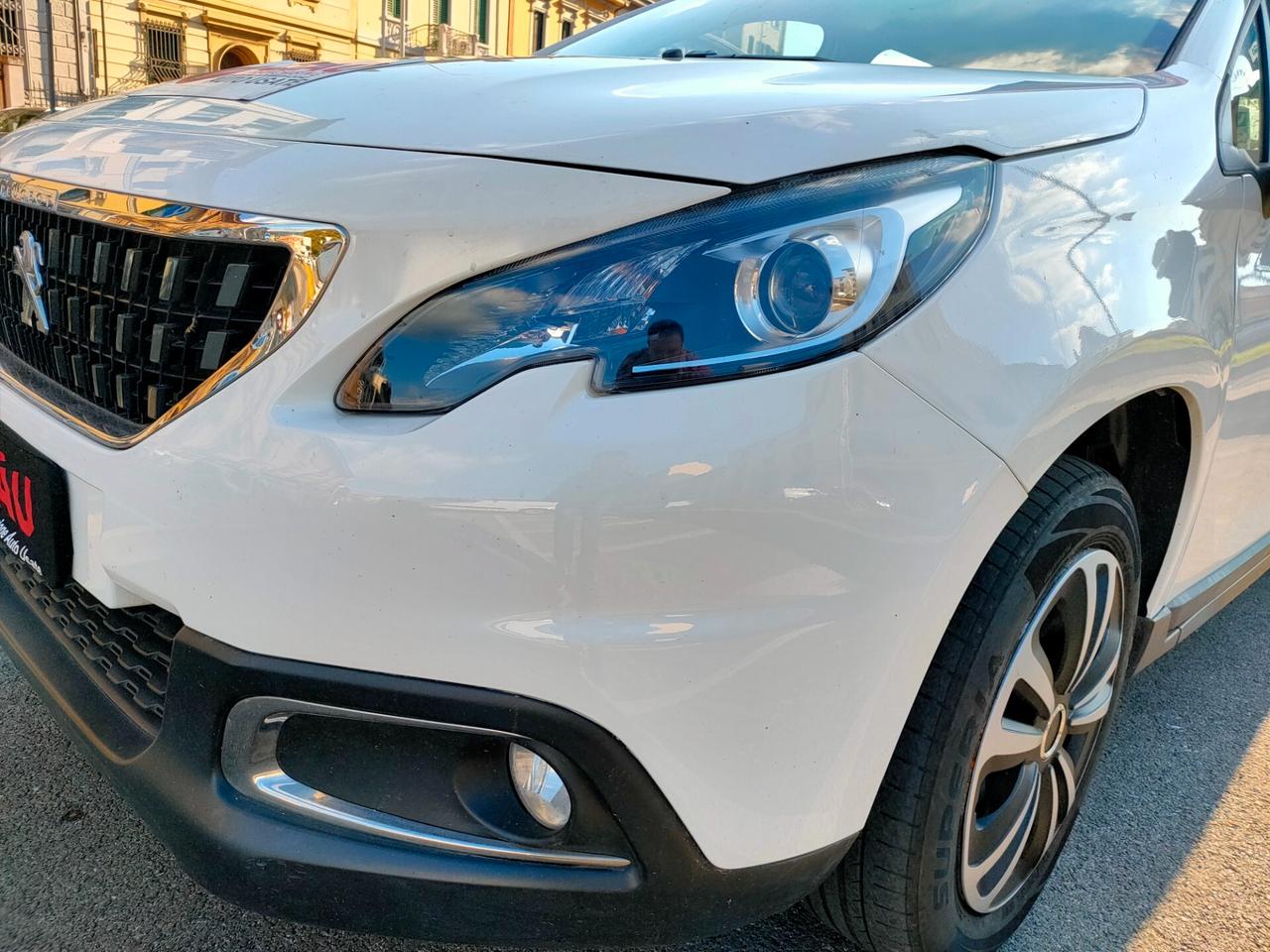 Peugeot 2008 PureTech 82 S&S Active Neopatentati
