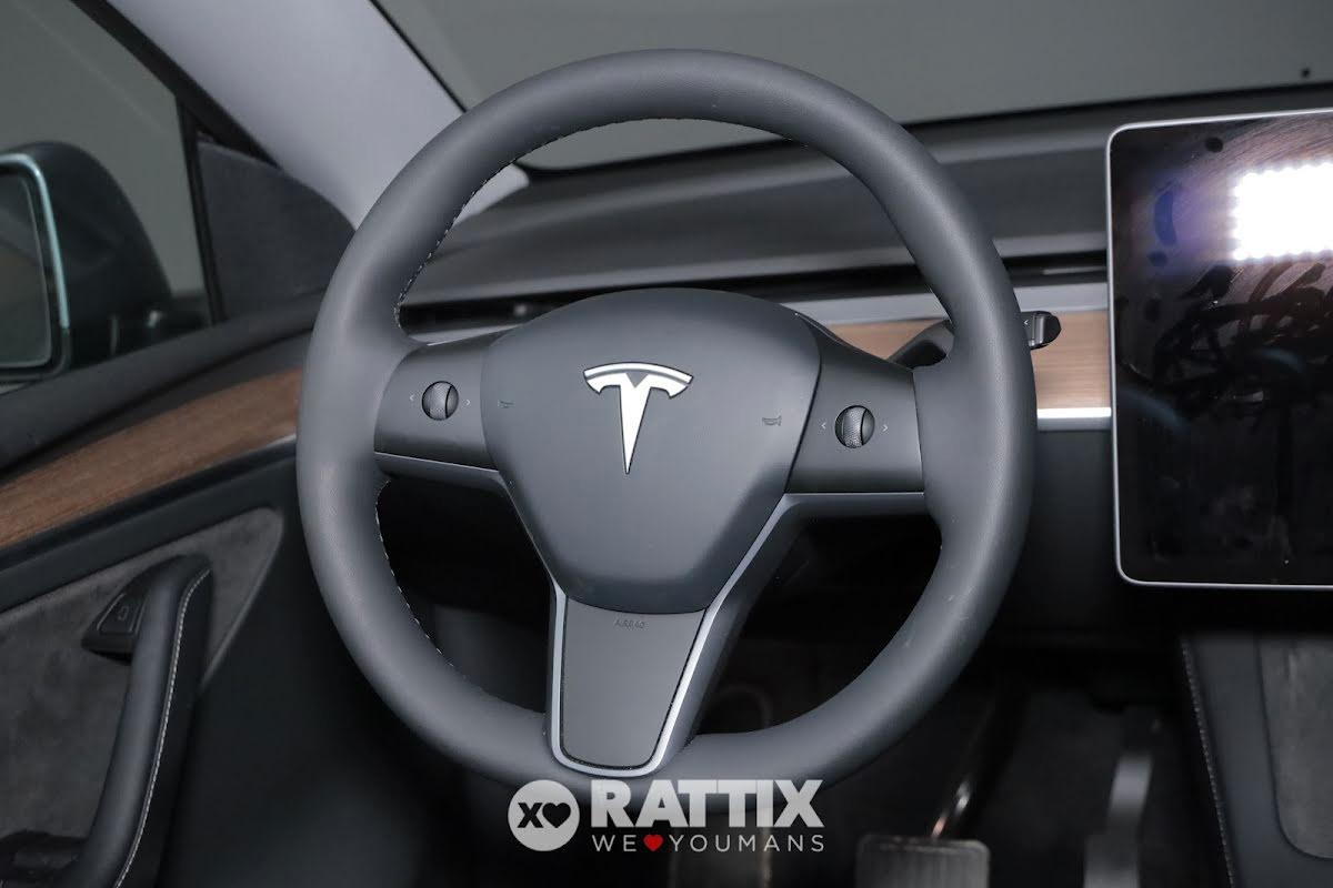 Tesla Model Y Long Range Dual Motor awd + tetto panoramico