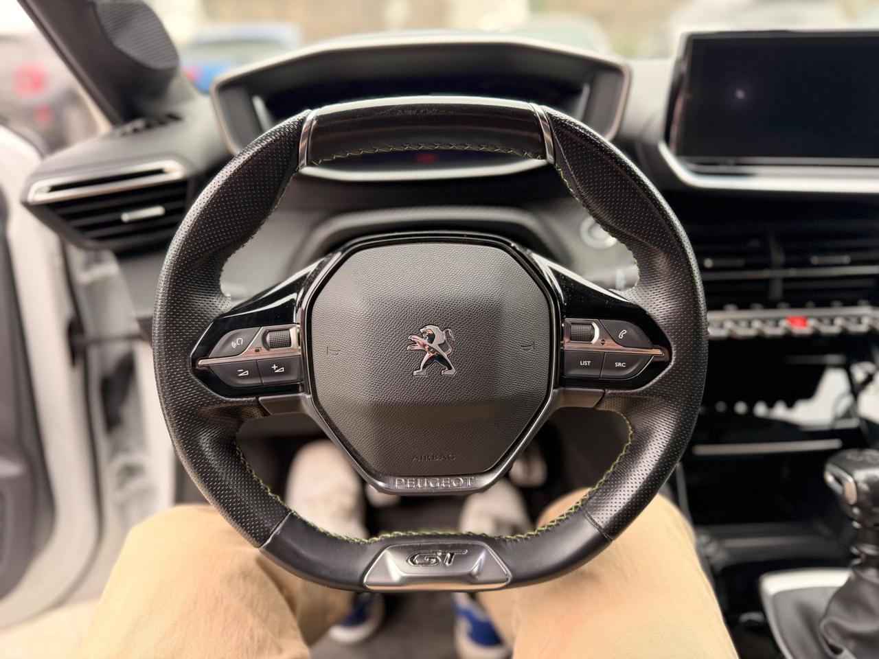 Peugeot 208 GT 1.2 PureTech 100 #8668