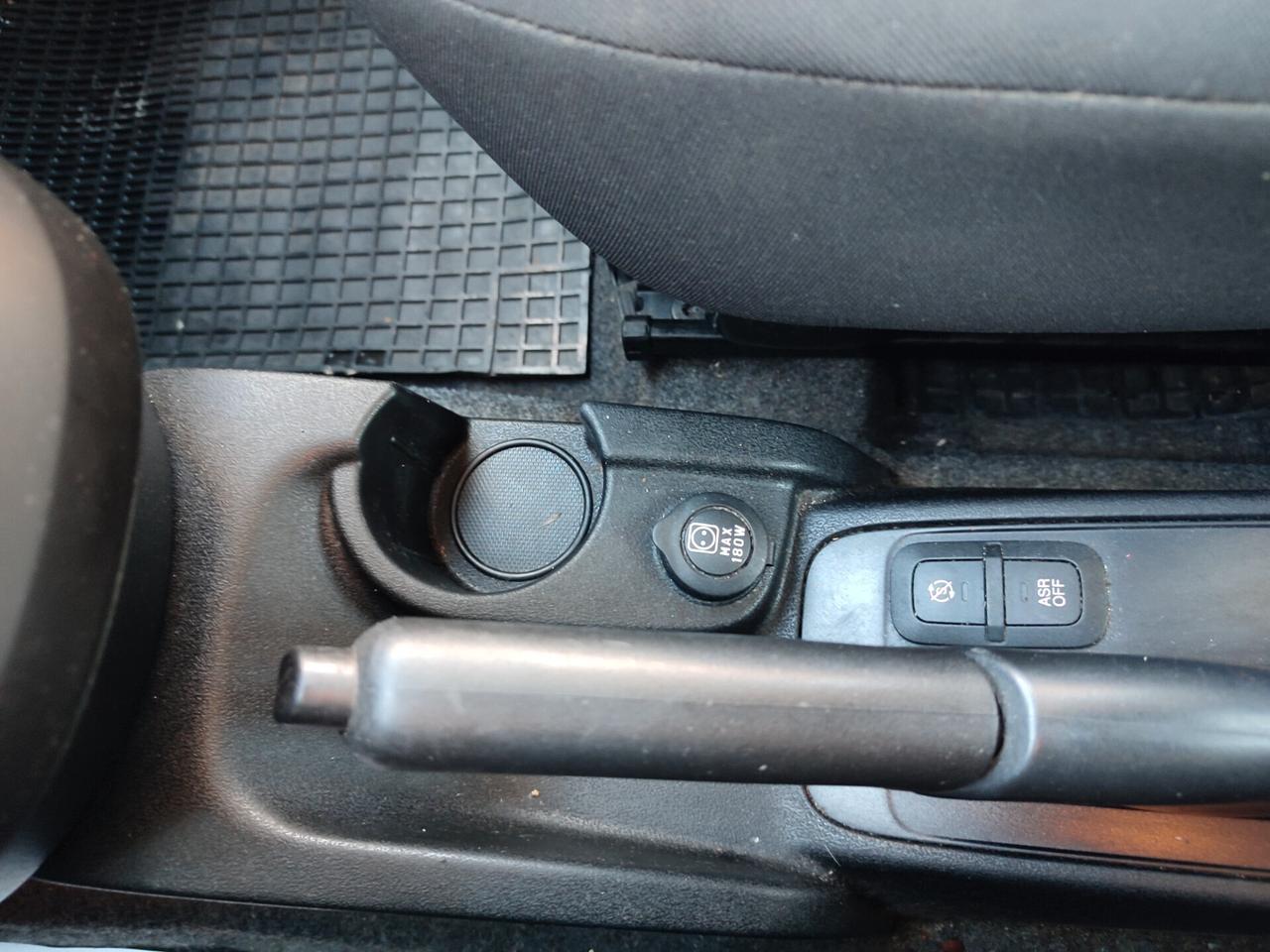 FIAT DOBLO X DISABILI 1.6MJT POCHI KM AUTOMATICO