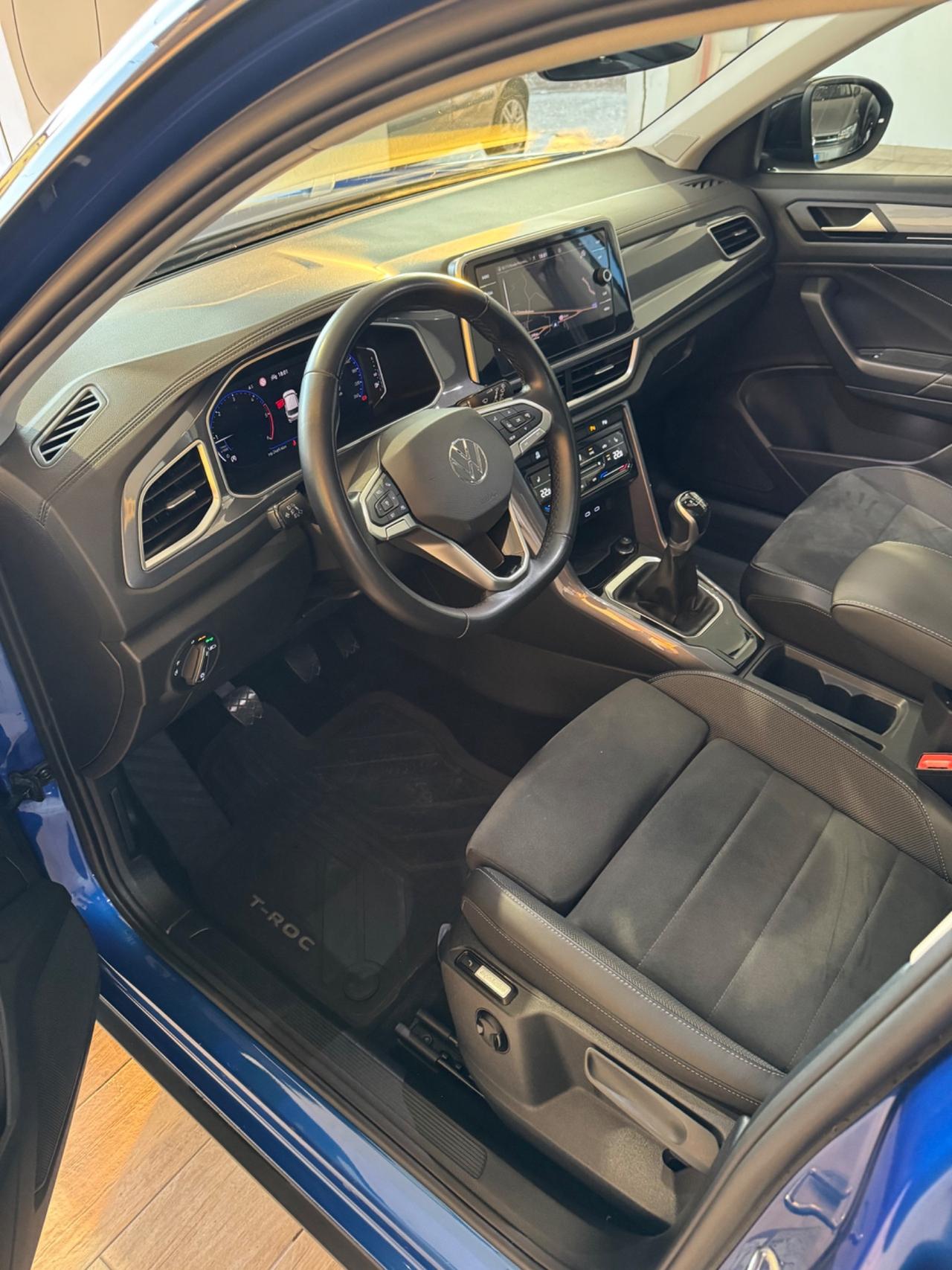 Volkswagen T-Roc 2.0 TDI SCR R-Line