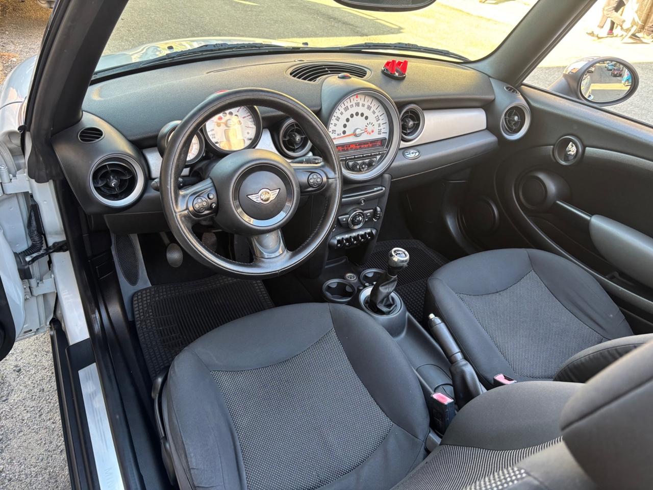 Mini Cooper D cabrio