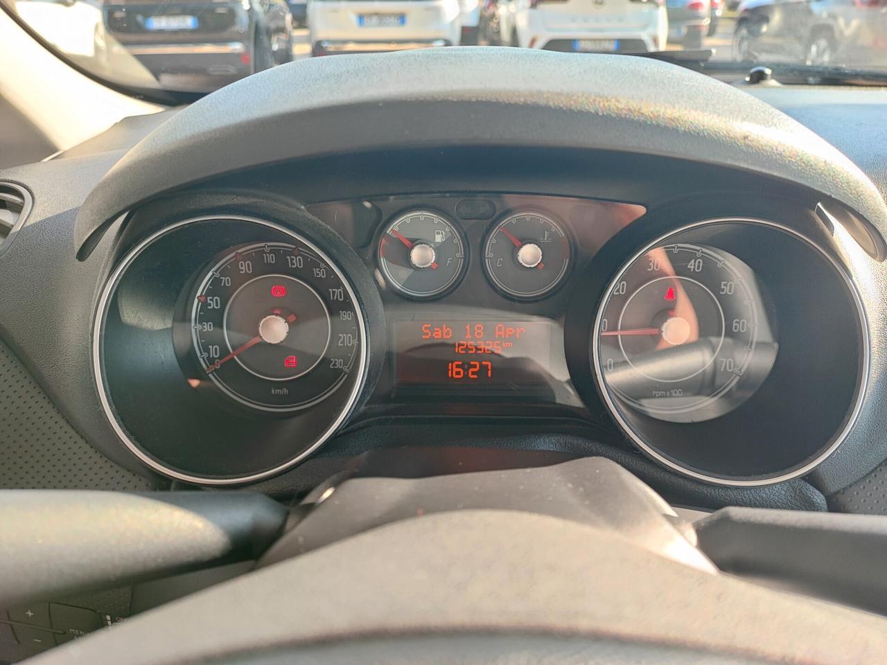 Fiat Punto Evo 1.4 5 porte Active GPL