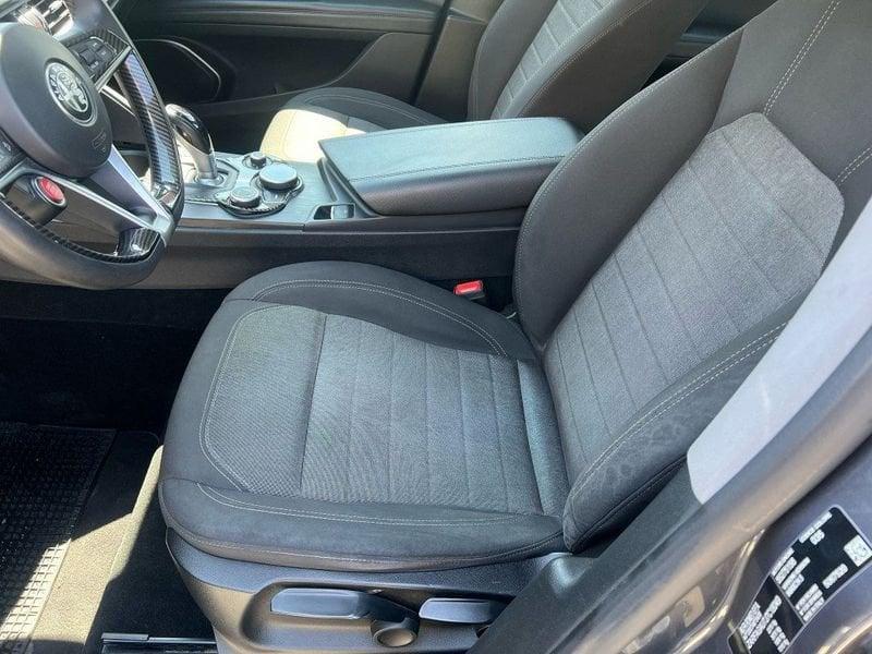 Alfa Romeo Stelvio 2.2 Turbodiesel 180 CV AT8