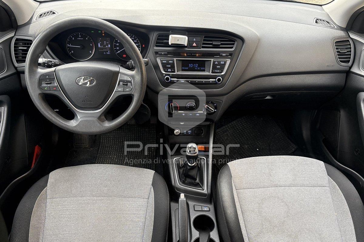 HYUNDAI i20 1.1 CRDi 12V 5 porte Comfort