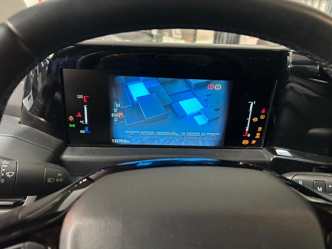 Ford Transit Custom passo lungo cambio automatico