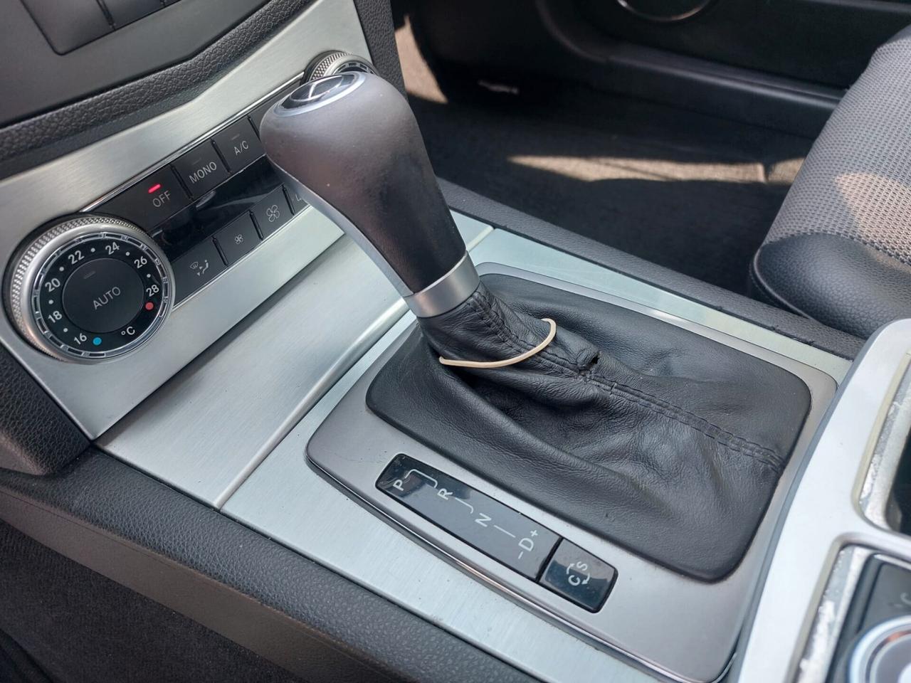 Mercedes C 220 CDI SW Avantgarde Aut.*PELLE