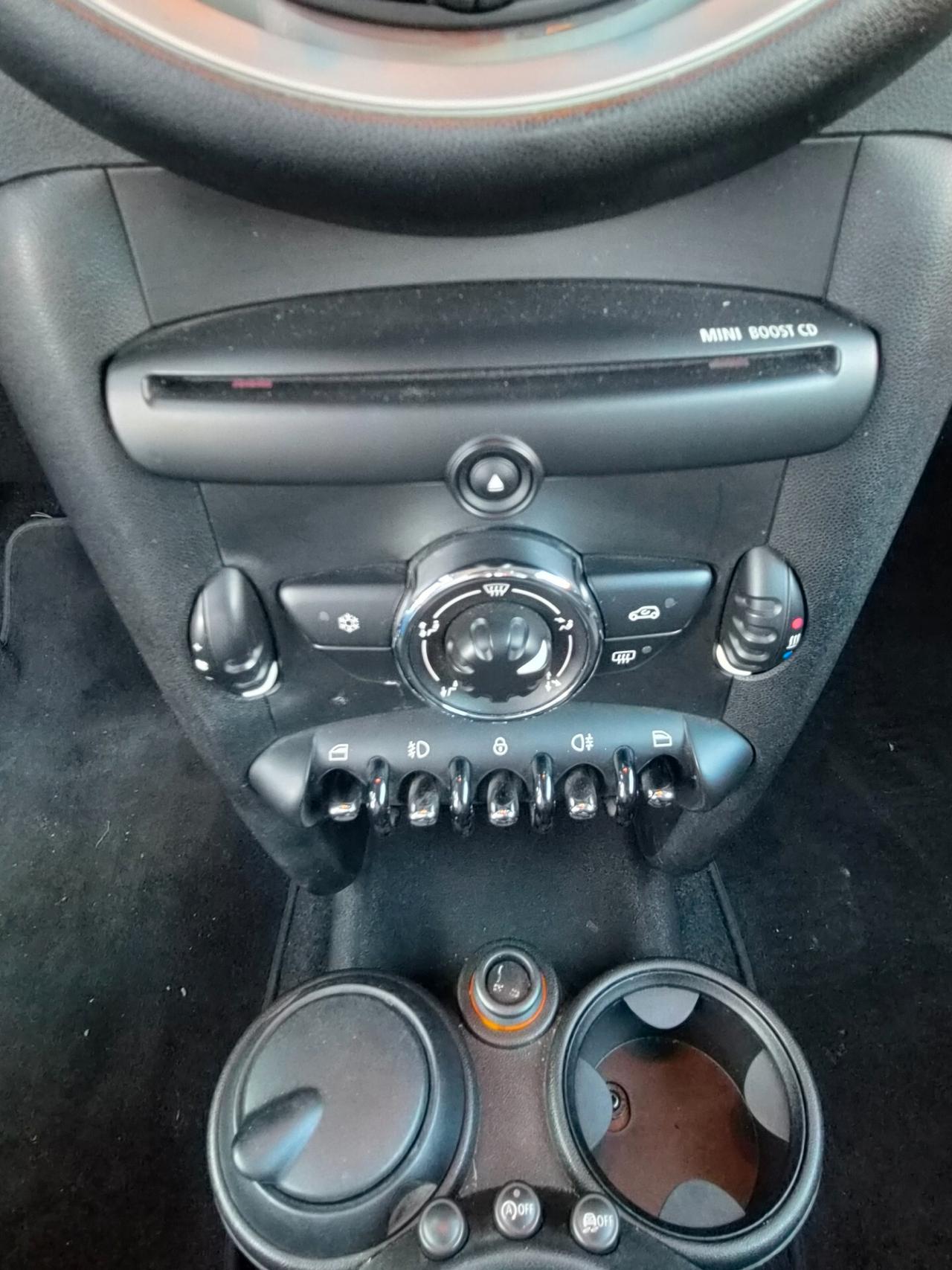 Mini 1.6 16V One D