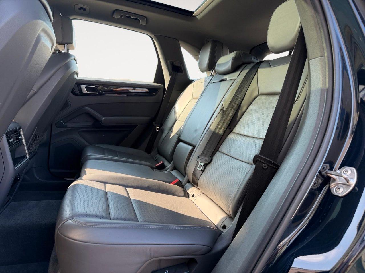 Porsche Cayenne 3.0 e-hybrid tiptronic