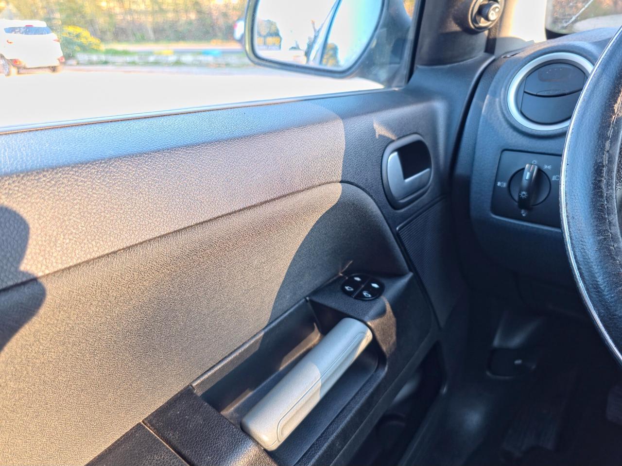 Ford Fusion UAV 1.4 16V 5p. Bz.- GPL 2010-E4 Manuale NEO