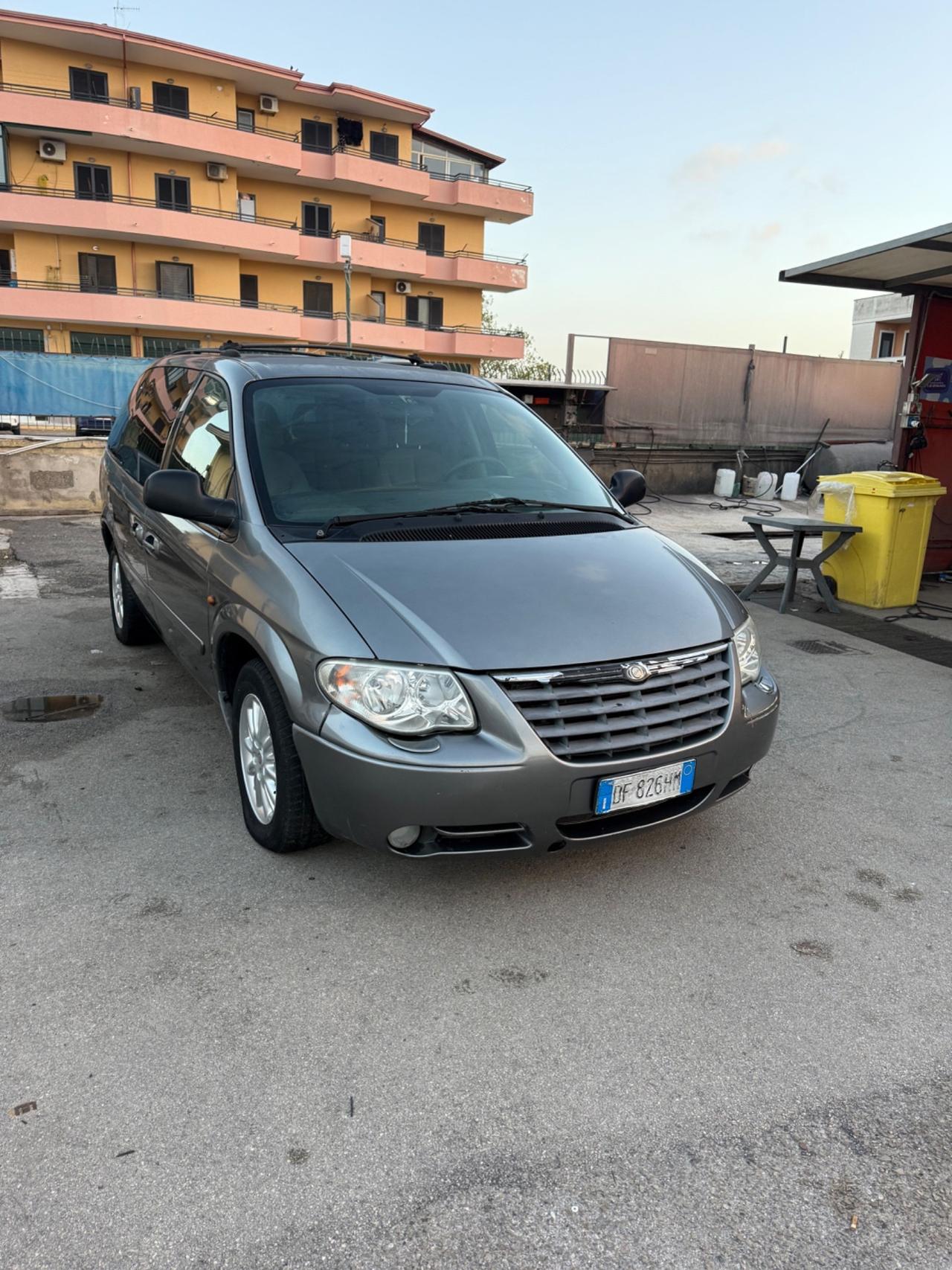 Chrysler Voyager Grand 2.8 CRD cat Limited Auto
