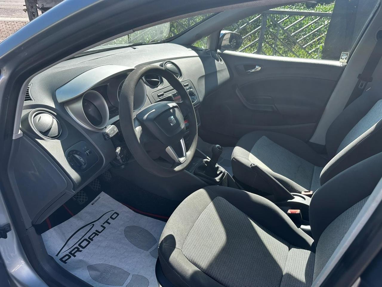 Seat Ibiza 1.4 5p. Style Dual