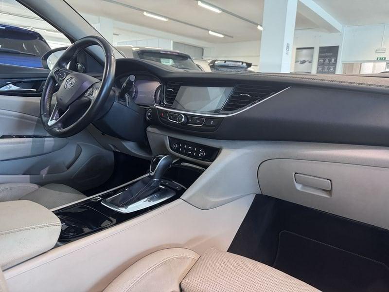 Opel Insignia 1.6 CDTI 136CV 4 porte aut. Cosmo Business