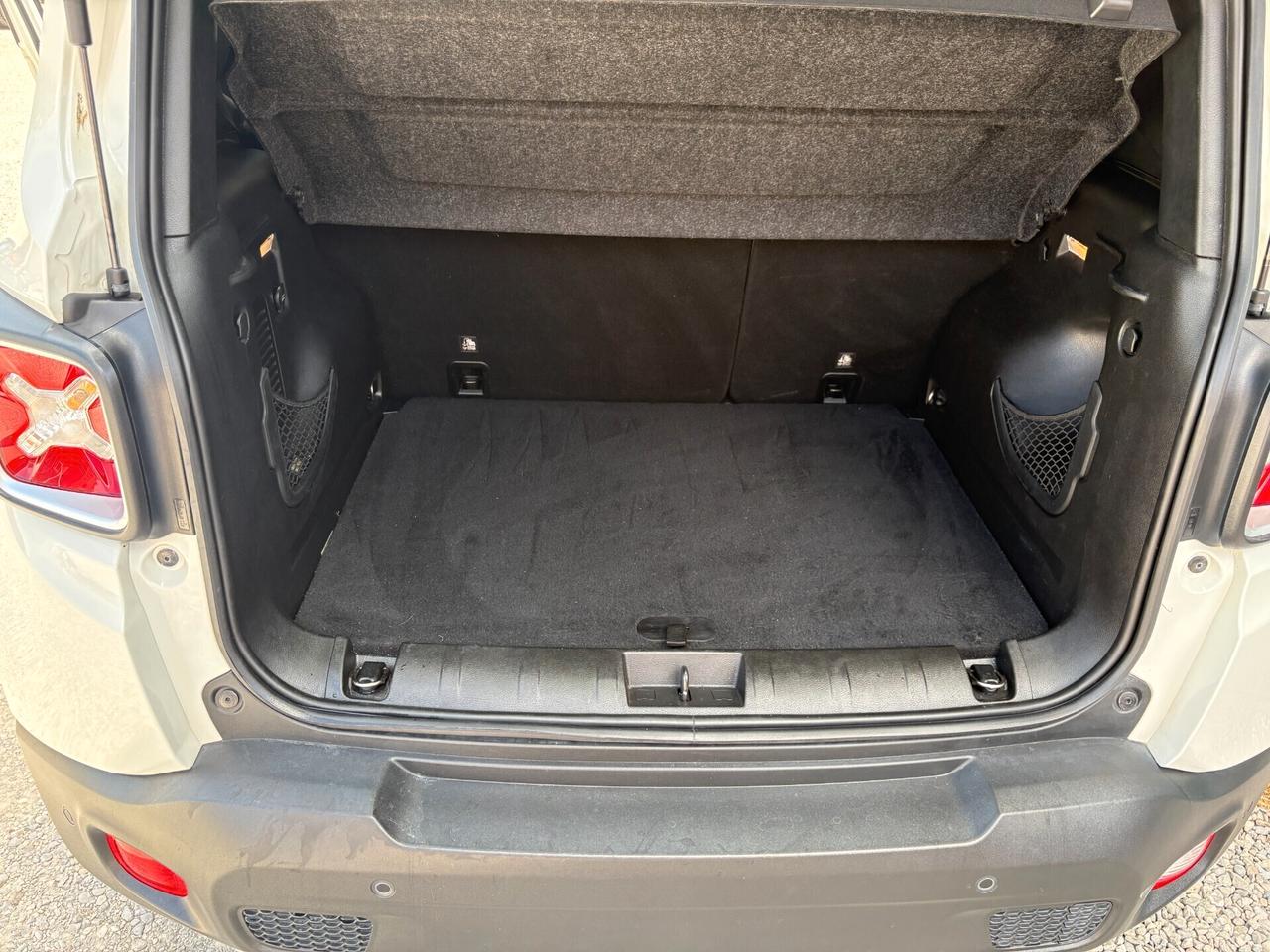 Jeep Renegade 1.6 Mjt 120CV Limited -Unico prop.
