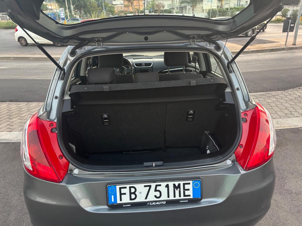 Suzuki Swift 1.3 DDiS 5 porte B-Top