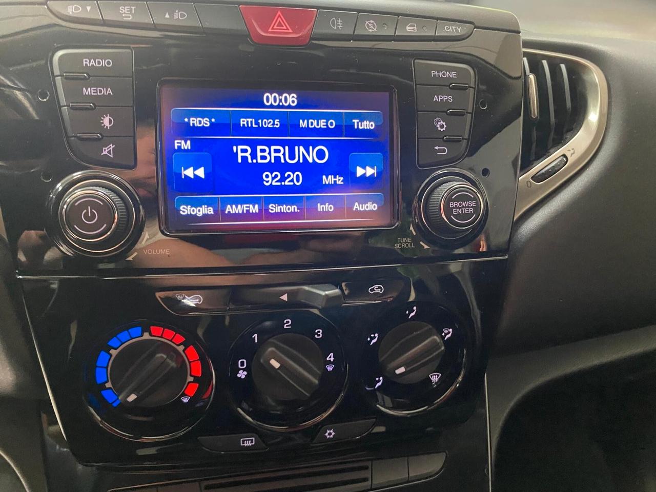 Lancia Ypsilon 1.3 MJT 16V 95 CV 5 porte S&S Gold