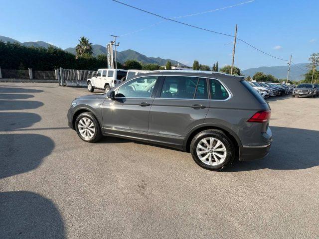 VOLKSWAGEN Tiguan 2.0 TDI 150 CV SCR DSG Life