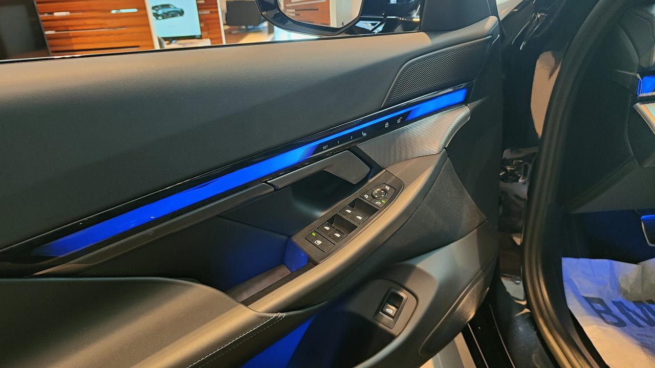 BMW BMW i5 eDrive40 Touring