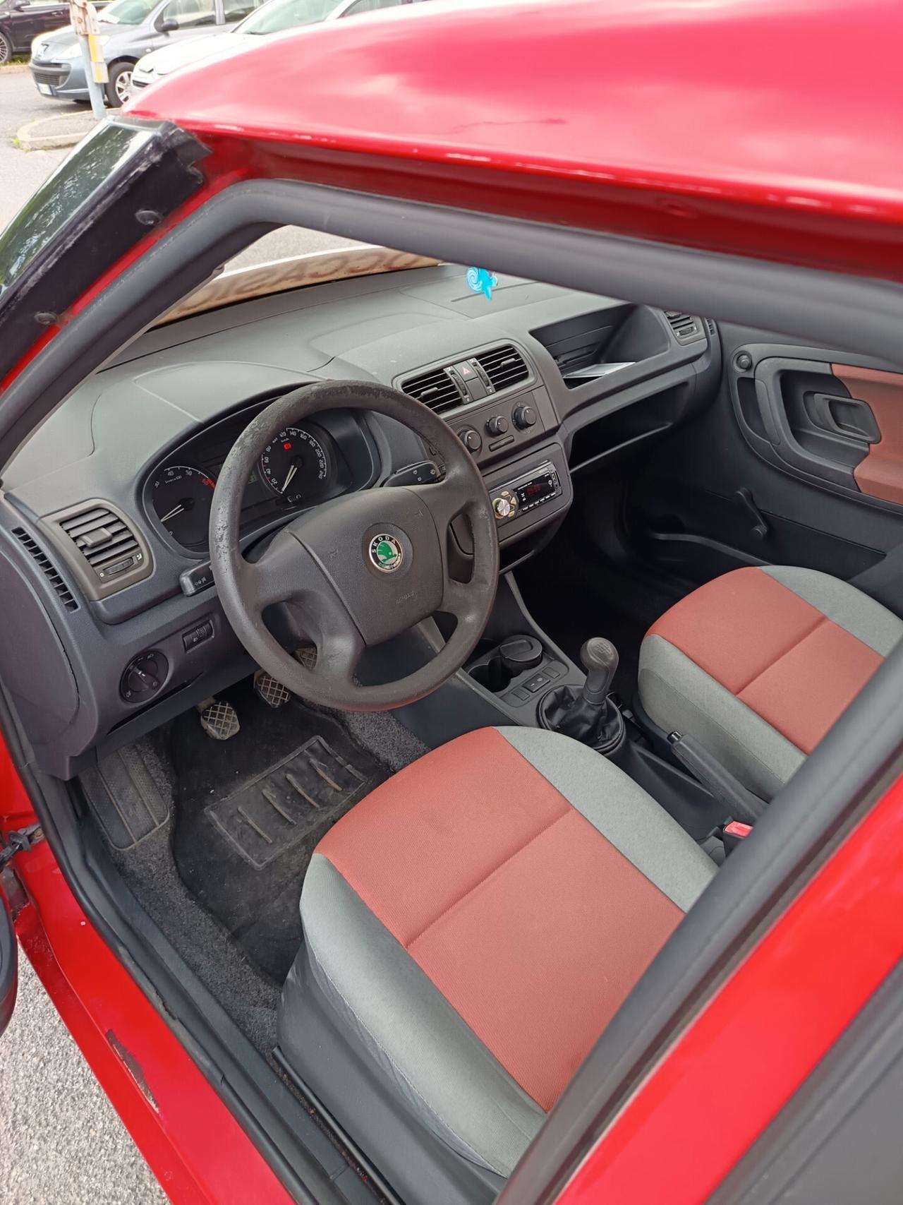 Skoda Fabia 1.2 6V 60CV 5p. Fabia