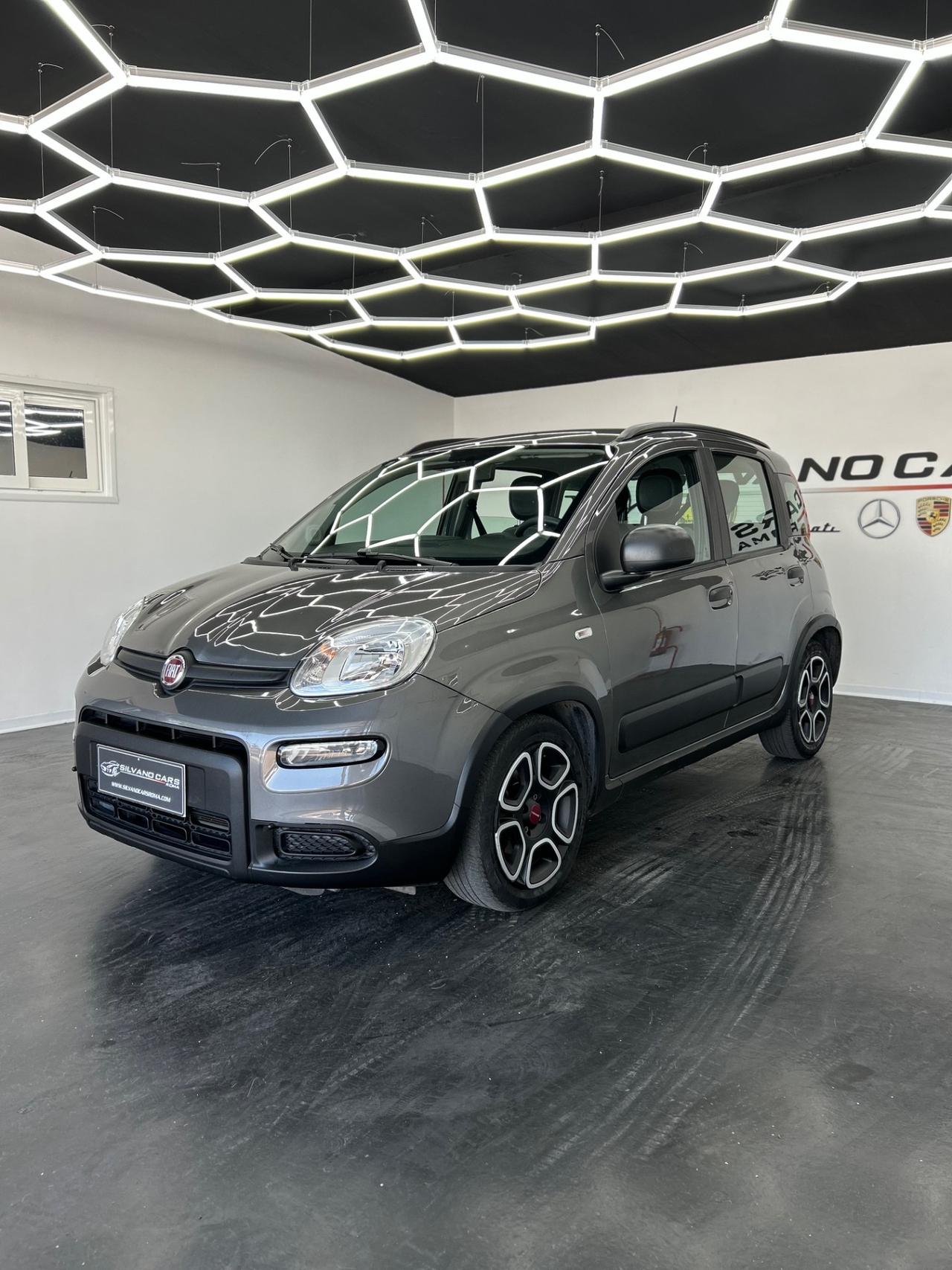 Fiat Panda 1.0 FireFly S&S Hybrid Pandina