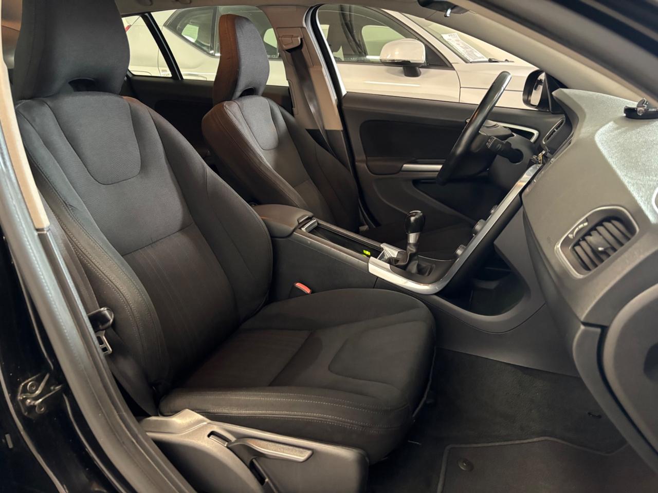 Volvo V60 2.0 D3 5 CILINDRI