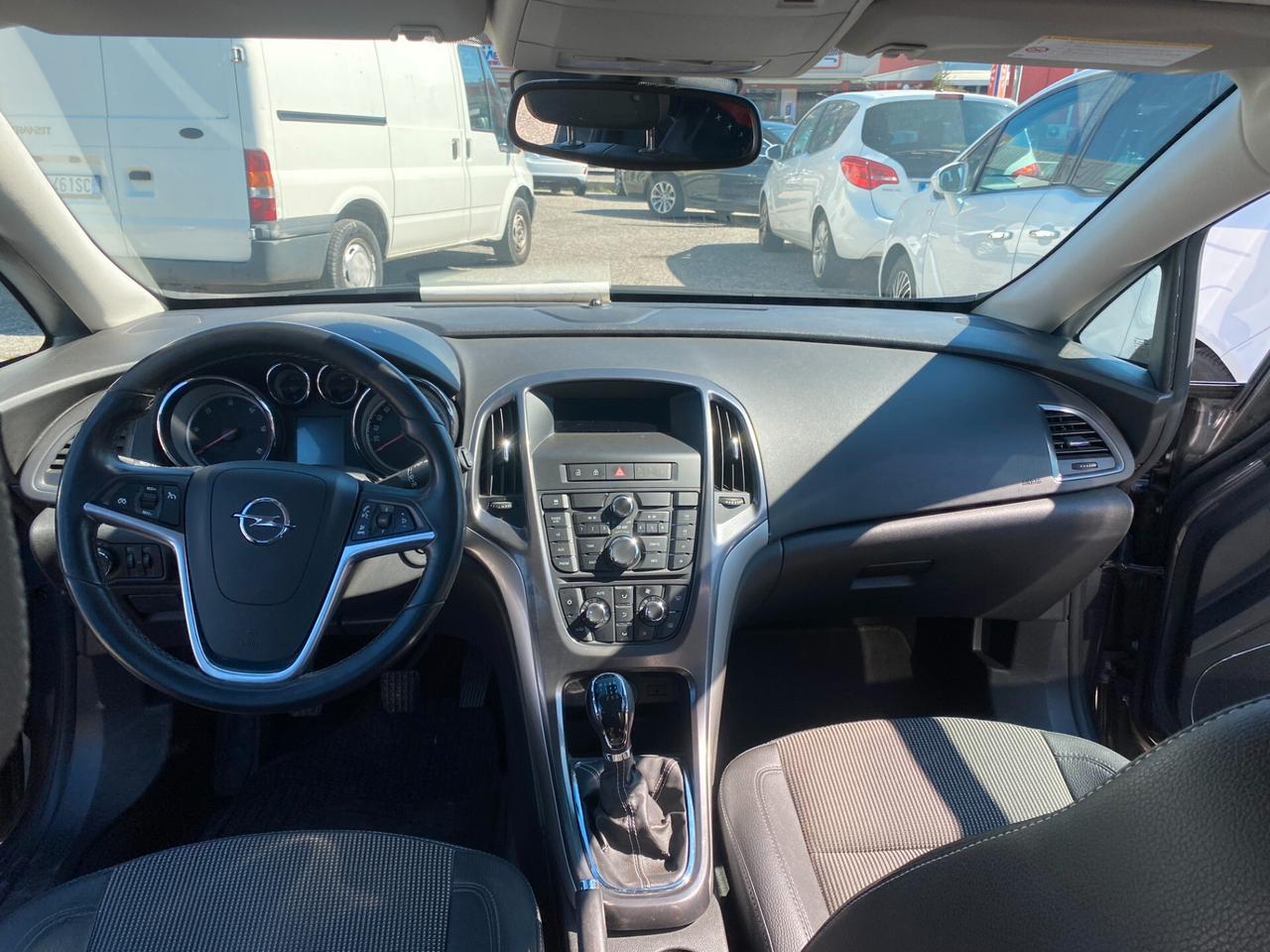 Opel Astra 1.7 CDTI 110CV Sports Tourer Cosmo