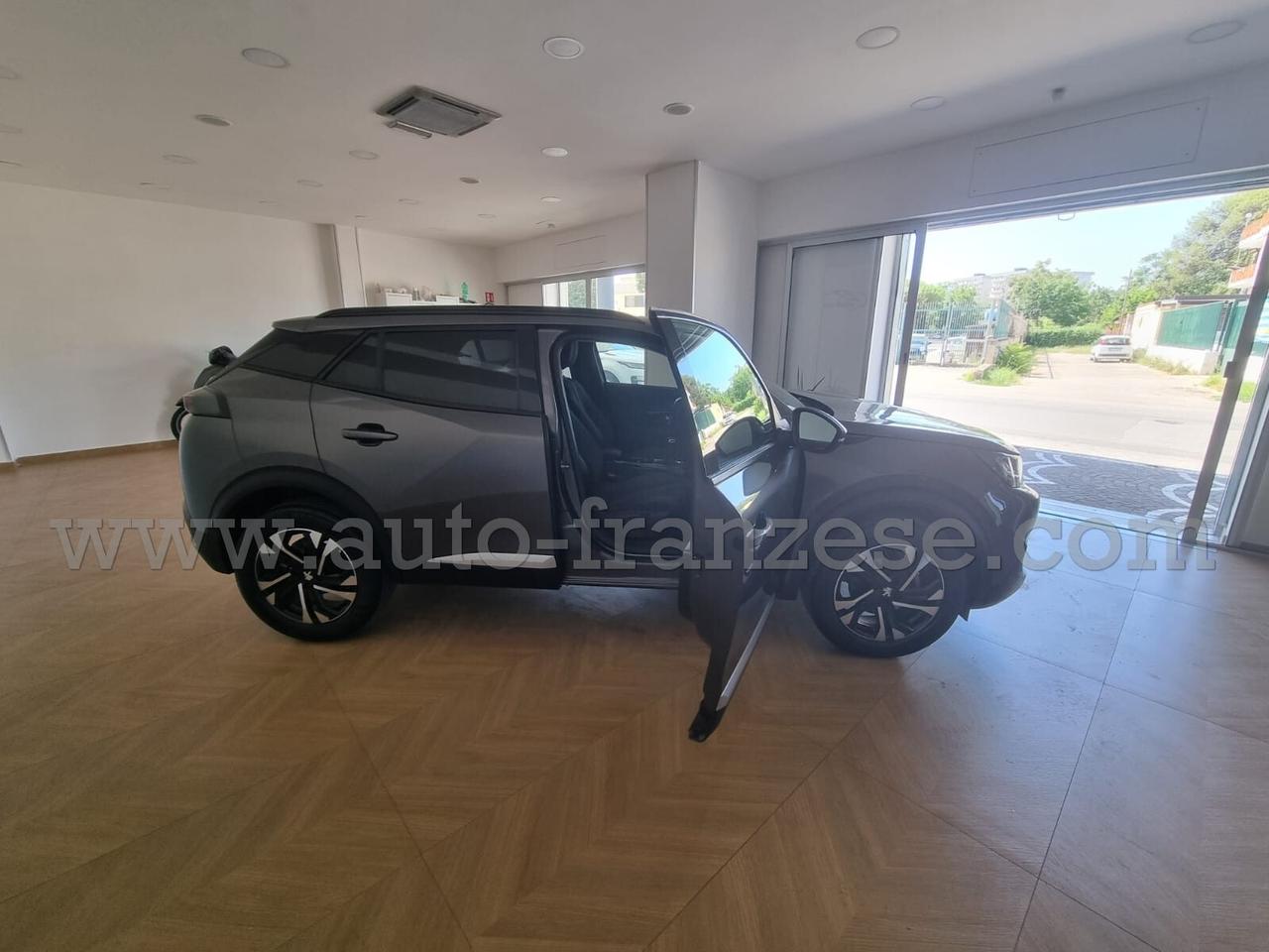 Peugeot 2008 PureTech 100 S&S Allure