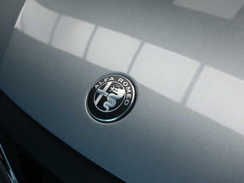 Alfa Romeo Junior Ibrida Junior 1.2 Hybrid 145cv eDCT6 SPECIALE