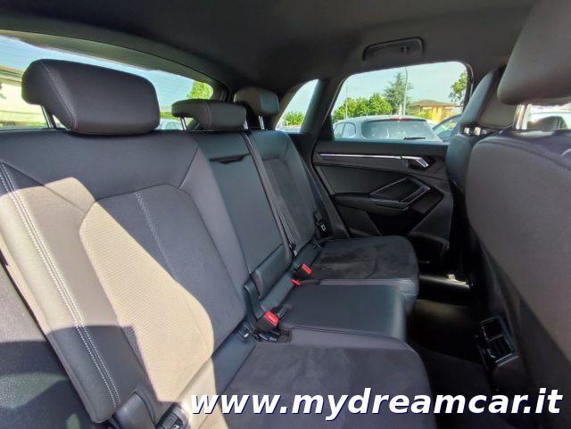 AUDI Q3 40 TDI quattro S tronic S line 200CV