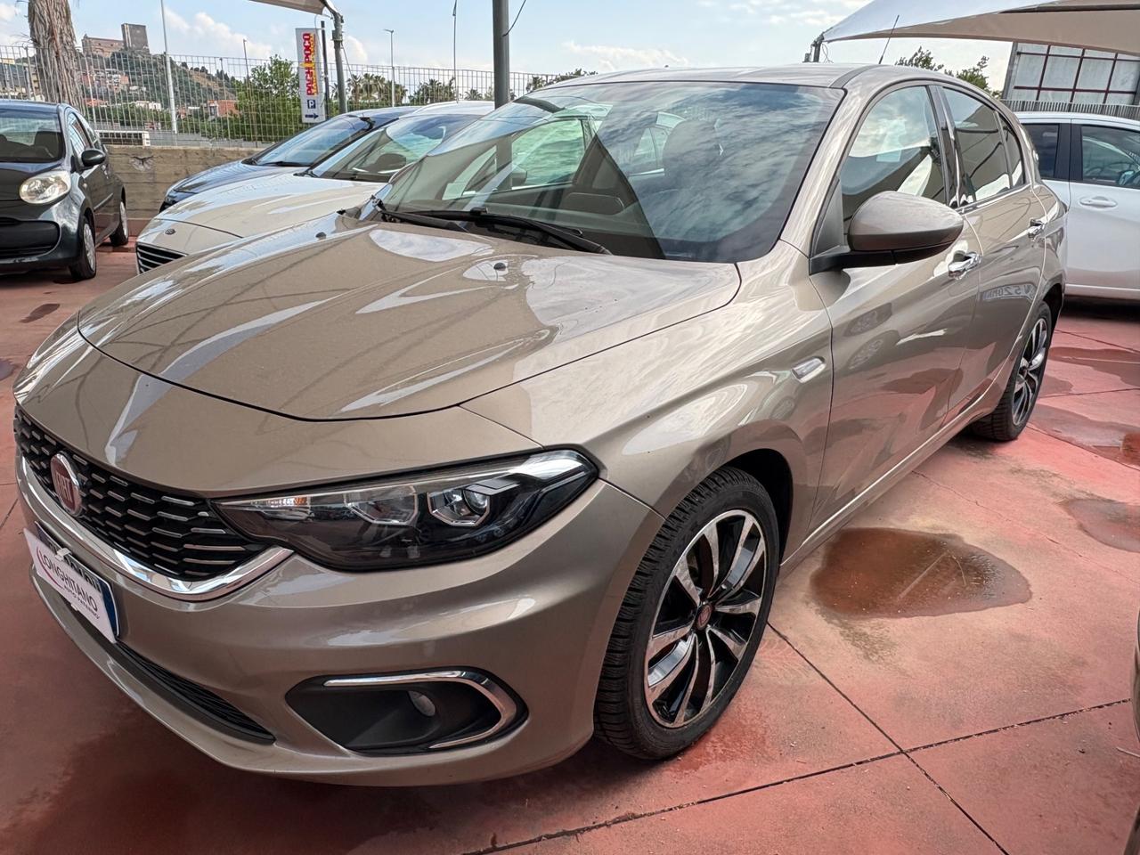 Fiat Tipo 1.6 Mjt S&S SW Lounge